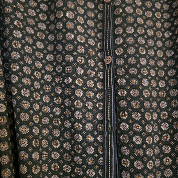 Max Studio Dark Green Geometric Long Sleeve Dress - Picture 2 of 6